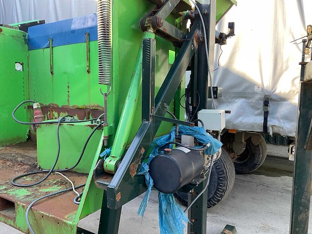 Miedema akl kistenkantelaar - afbeelding 6 van  7