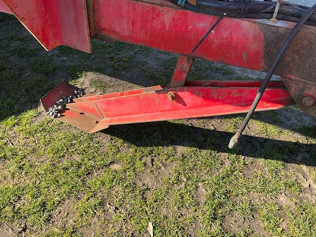 Miedema hst2a kipper op rupsen - afbeelding 5 van  25