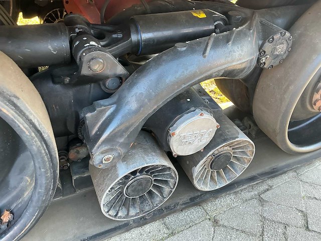 Miedema hst2a kipper op rupsen - afbeelding 10 van  25