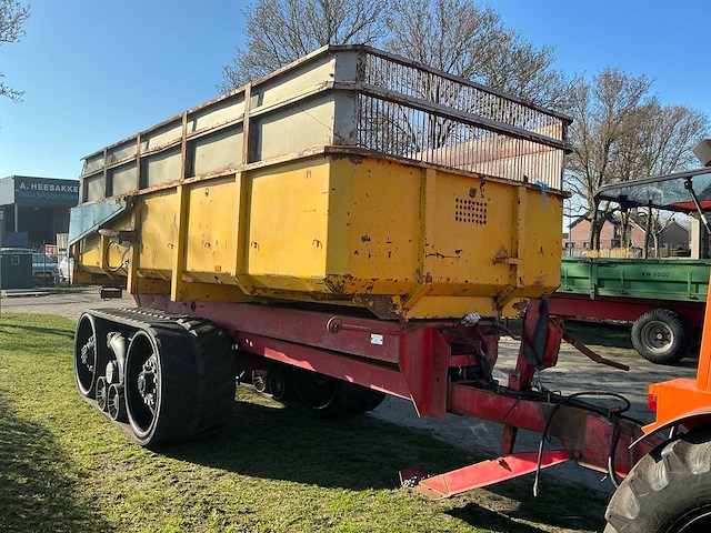 Miedema hst2a kipper op rupsen - afbeelding 8 van  25