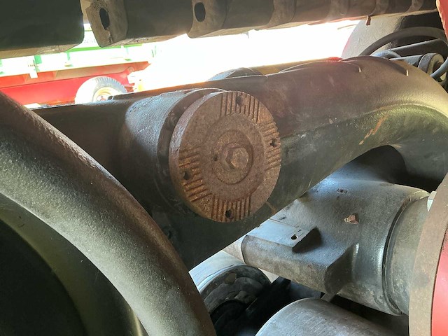 Miedema hst2a kipper op rupsen - afbeelding 18 van  25