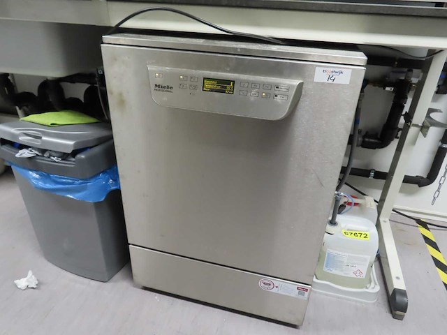 Miele - 2022 - pg 8583 - laboratoriumvaatwasser - afbeelding 5 van  8