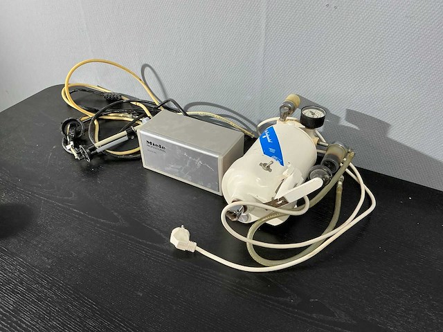 Miele - dos k 60 - doseerunit/ whip mix - mengapparaat - afbeelding 1 van  12