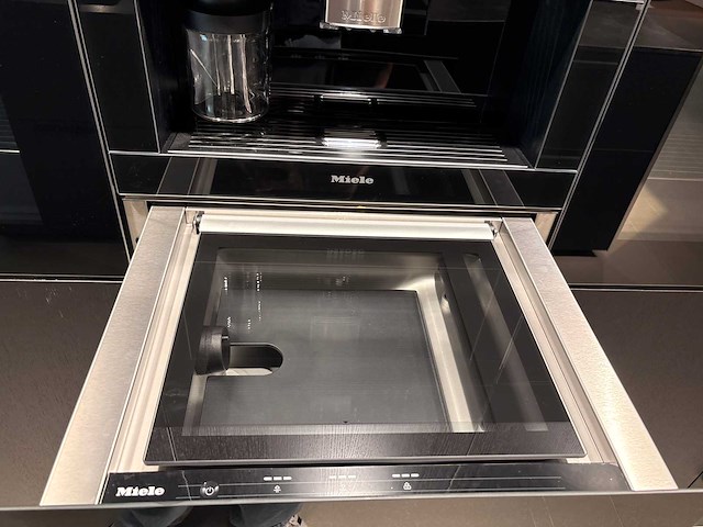 Miele - evs 7010 - vacumeerlade (c) - afbeelding 2 van  2