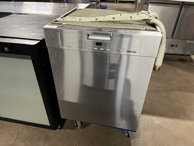 Miele - g 4430 u inbouw - vaatwasser - afbeelding 1 van  3