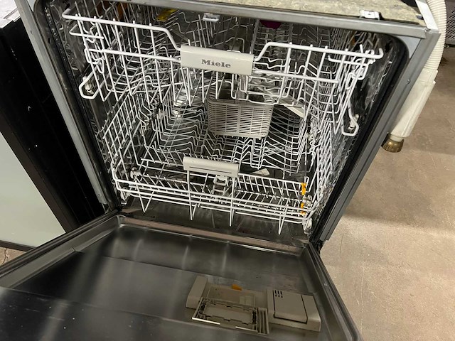 Miele - g 4430 u inbouw - vaatwasser - afbeelding 2 van  3