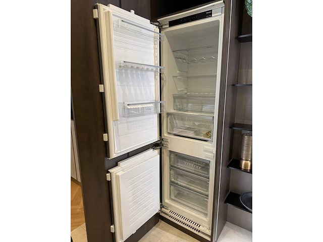 Miele - kdn7724e - koelkast (c) - afbeelding 2 van  3