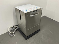 Miele - korvenvaatwasmachine - afbeelding 3 van  7