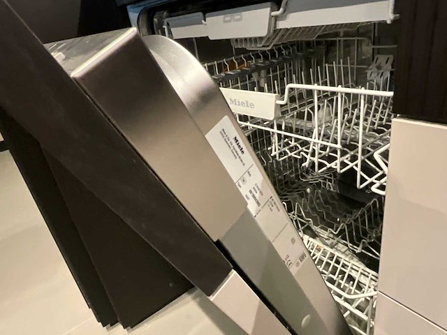 Miele - kwt 6722 igs-1 - vaatwasser (c) - afbeelding 2 van  2
