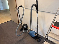 Miele - stofzuiger (2x) - afbeelding 1 van  3