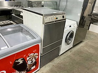 Miele - t5207 - luchtafvoer wasdroger - afbeelding 1 van  5