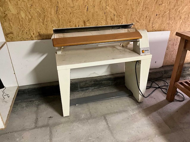 Miele b 855 strijkmachine - afbeelding 1 van  6