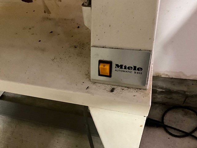 Miele b 855 strijkmachine - afbeelding 5 van  6