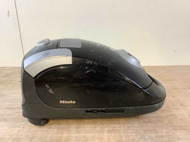 Miele compact c1 stofzuiger - afbeelding 3 van  9