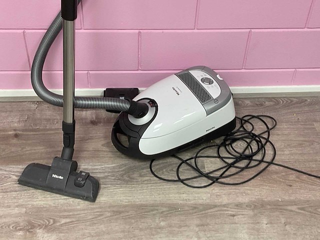 Miele complete c2 stofzuiger - afbeelding 2 van  2