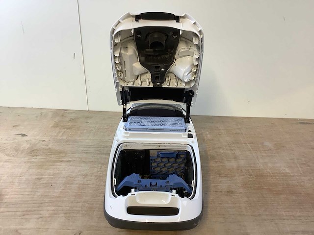 Miele complete c3 allergy stofzuiger - afbeelding 7 van  10