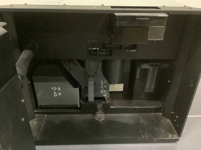 Miele cva 620 espressomachine - afbeelding 8 van  10