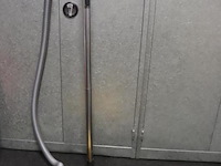 Miele de luxe stofzuiger met stofzuigerzakken - afbeelding 1 van  5