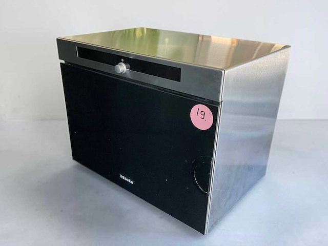 Miele dg1050 stoomoven - afbeelding 1 van  4