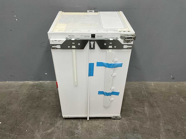 Miele f 32202 i vriezer - afbeelding 1 van  4