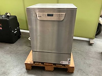 Miele gg05 tandarts vaatwasser / desinfector - afbeelding 3 van  7