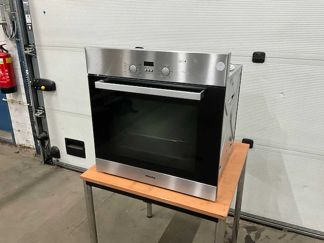 Miele h 4412 b inbouw oven - afbeelding 2 van  9