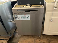 Miele inbouw vaatwasser met rvs deurfront - afbeelding 2 van  6
