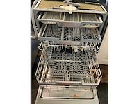 Miele inbouw vaatwasser met rvs deurfront - afbeelding 5 van  6