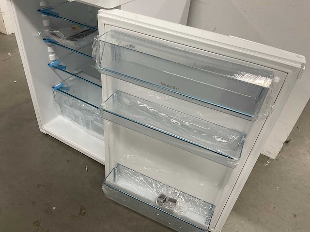 Miele k12010 s-2 koelkast - afbeelding 11 van  11