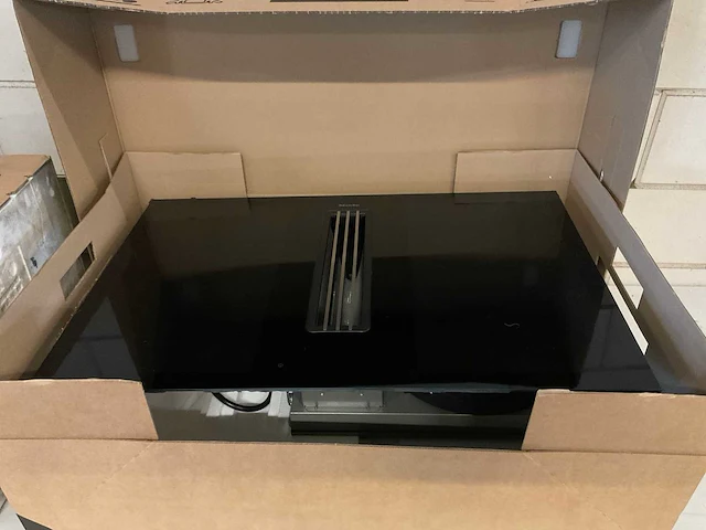 Miele kmda7476 4-zone inductie kookplaat met geintegreerde afzuiging - afbeelding 3 van  6