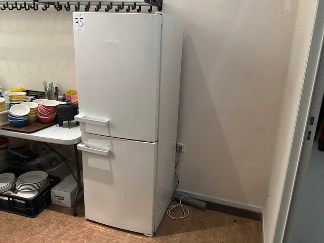 Miele koel-vriescombinatie - afbeelding 1 van  7