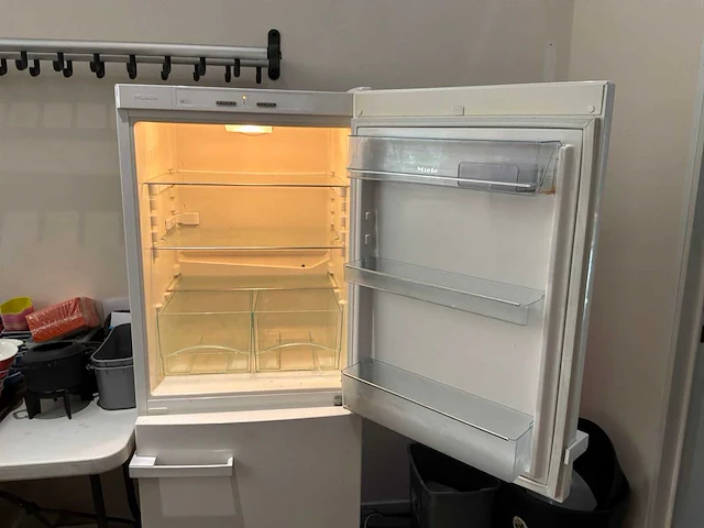 Miele koel-vriescombinatie - afbeelding 4 van  7