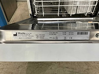 Miele pg 8130 vrijstaande vaatwasser - afbeelding 4 van  4