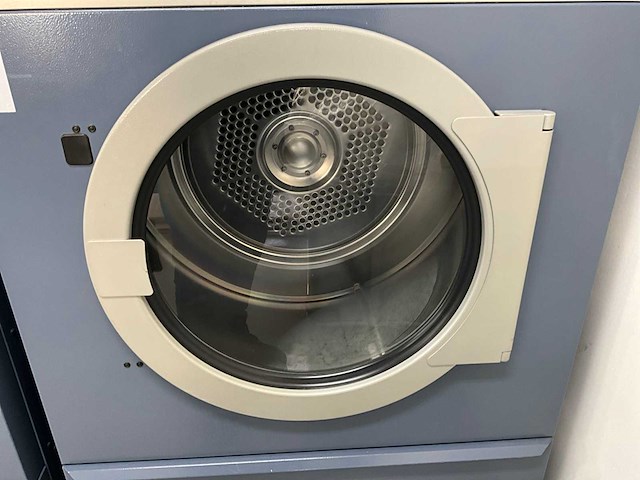 Miele professional t6251 el industrieel wasdroger - afbeelding 2 van  4