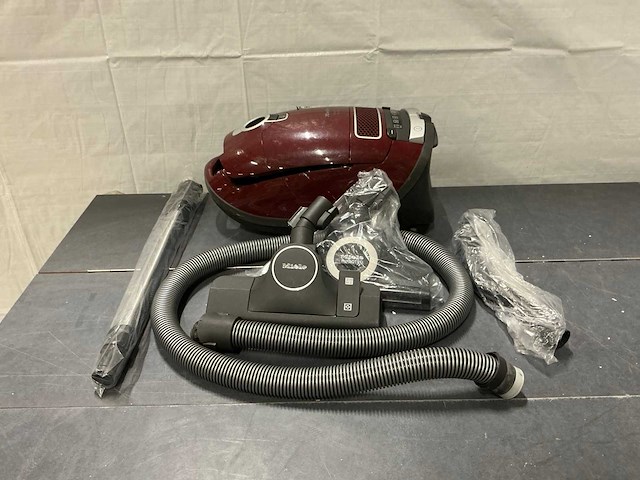 Miele stofzuiger - afbeelding 2 van  7