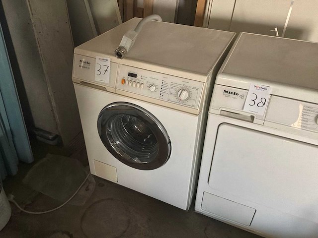 Miele w2099 wasmachine - afbeelding 1 van  3
