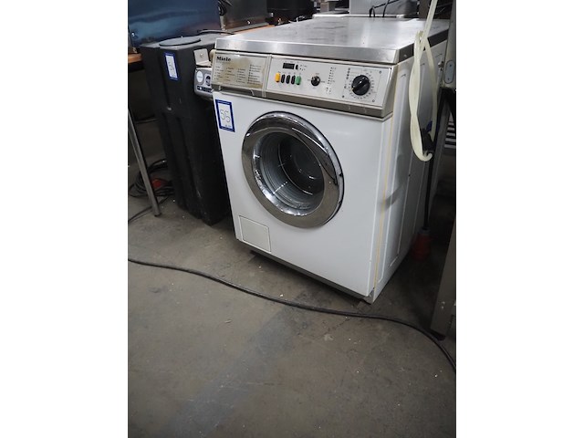 Miele - afbeelding 2 van  4