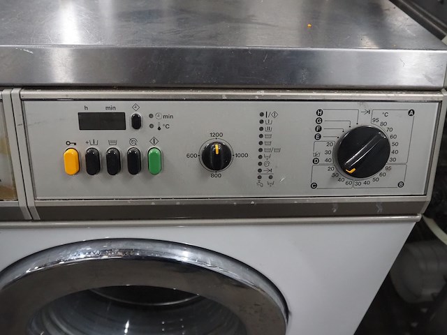 Miele - afbeelding 4 van  4