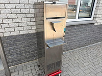 Migel - kd3 zelftapper - ijsblokjesmachine - afbeelding 1 van  5