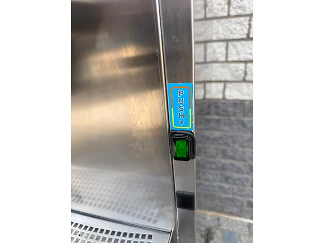 Migel - kd3 zelftapper - ijsblokjesmachine - afbeelding 3 van  3