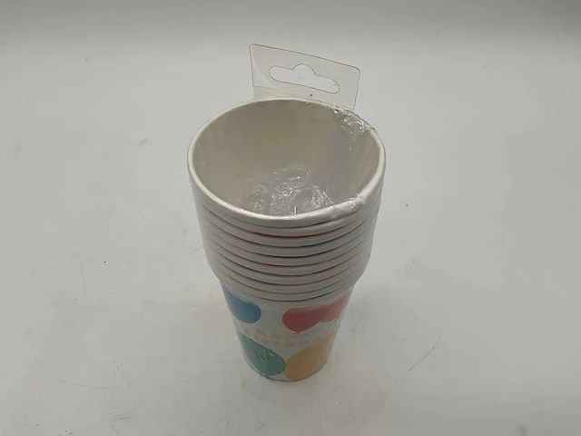 Migros drinkbeker karton happy birtday (1200x) - afbeelding 2 van  4