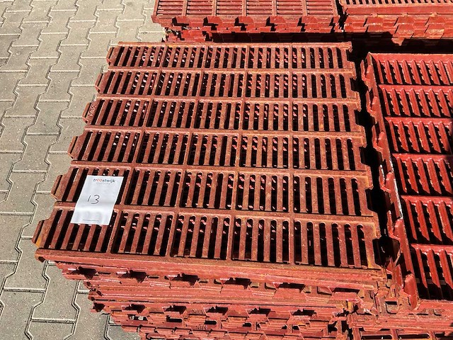 Mik vloerrooster voor varkensstal (98x) - afbeelding 3 van  3