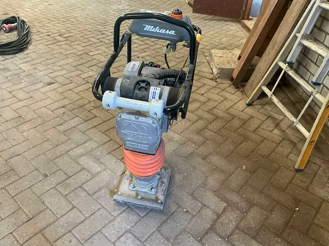 Mikasa mt-65h trilstamper - afbeelding 6 van  15