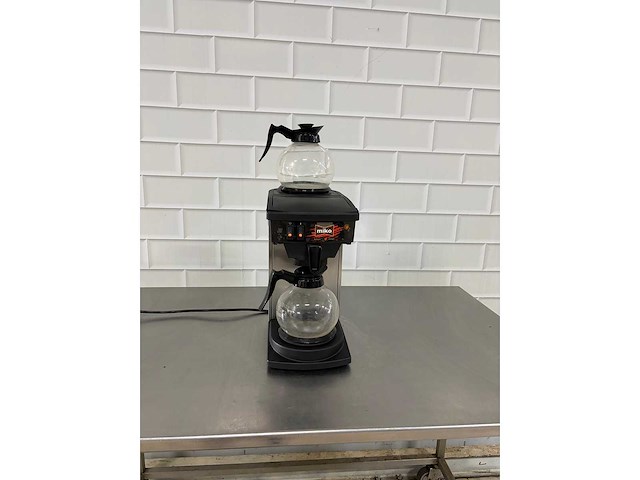 Miko - filter koffiemachine met 2 koffiekannen - afbeelding 1 van  4