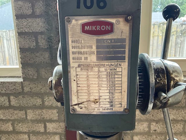 Mikron - kolomboormachine - afbeelding 2 van  3