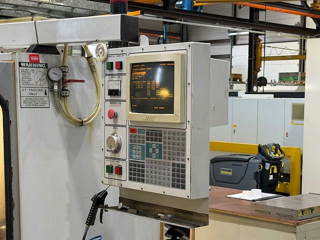 Mikron haas - vce1250 - cnc vertical machining centre - 1996 - afbeelding 5 van  8