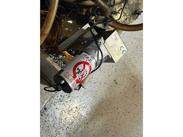 Mikron haas - vce1250 - cnc vertical machining centre - 1996 - afbeelding 7 van  8