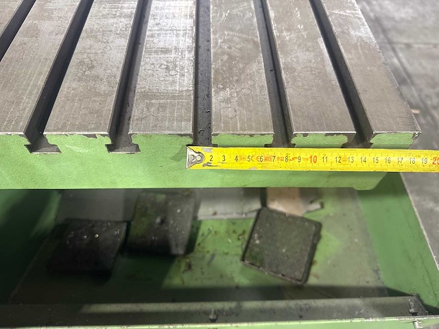 Mikron wf 31 sa universele freesmachine - afbeelding 15 van  16