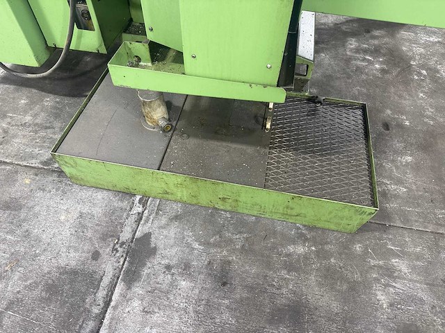 Mikron wf 31 sa universele freesmachine - afbeelding 12 van  18