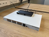 Mikrotik cr328-24p/ rb401gs+rm switch & router - afbeelding 1 van  4